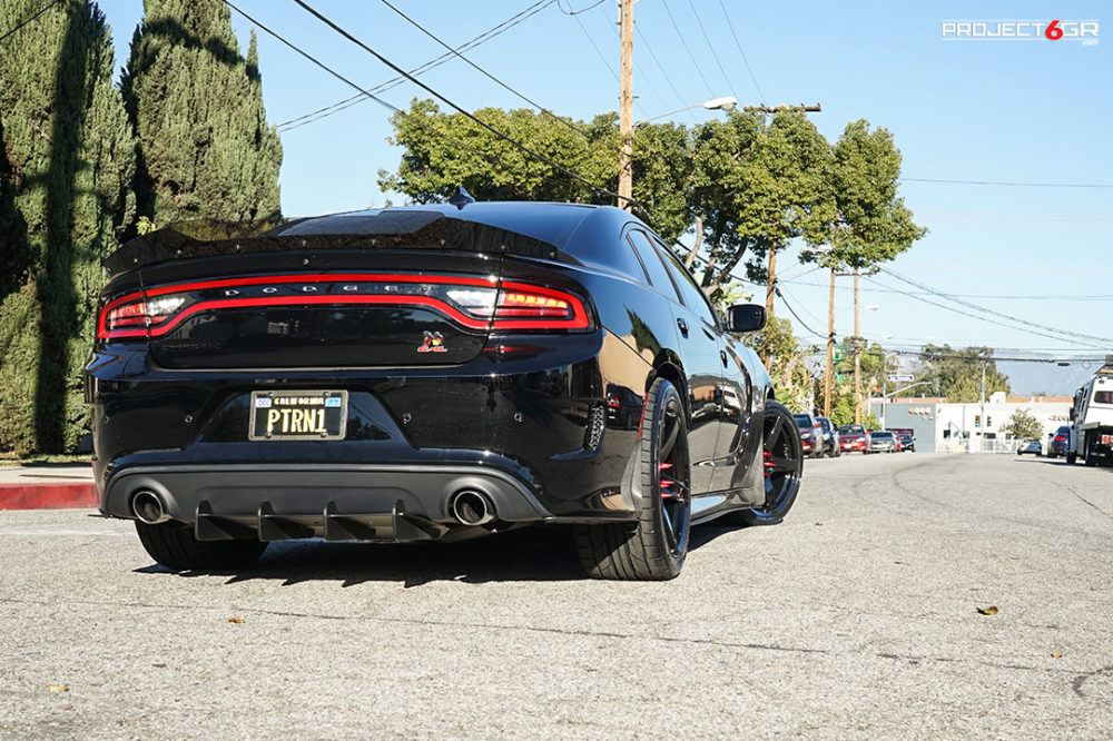 project gr  five gloss black charger scat pack
