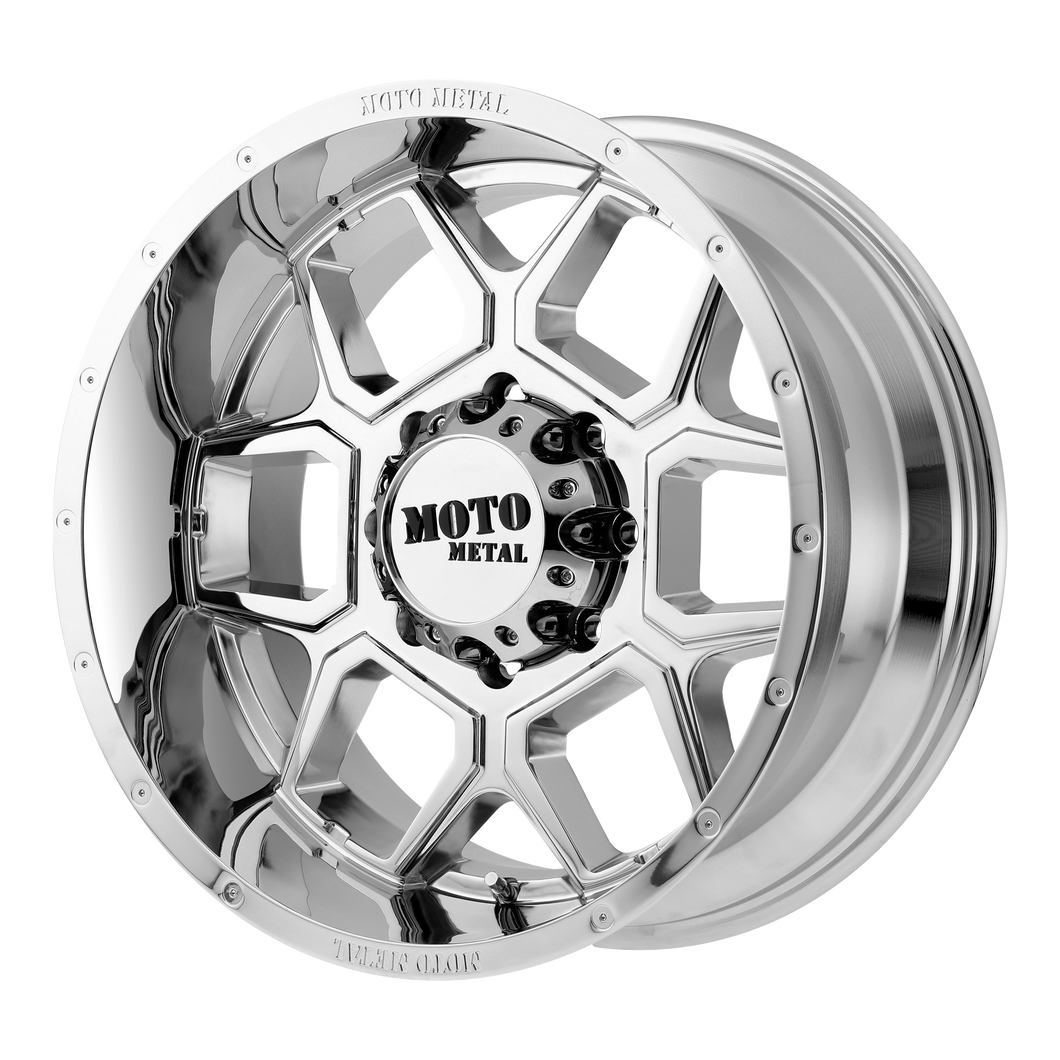 20x10 6x139.7 Moto Metal Offroad Wheels MO981 Spade Chrome -24  offset  106.25  hub