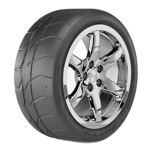 Nitto NT01 COMP RADIAL 335/3018 102 N371-290