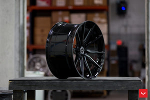 21x12 Vossen HF-3 Gloss Graphite Polished (Hybrid Forged)