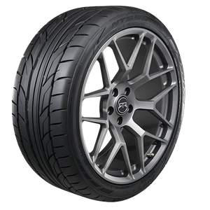 NITTO NT555 G2        235/35ZR20