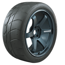 NITTO NT01    215/45R17