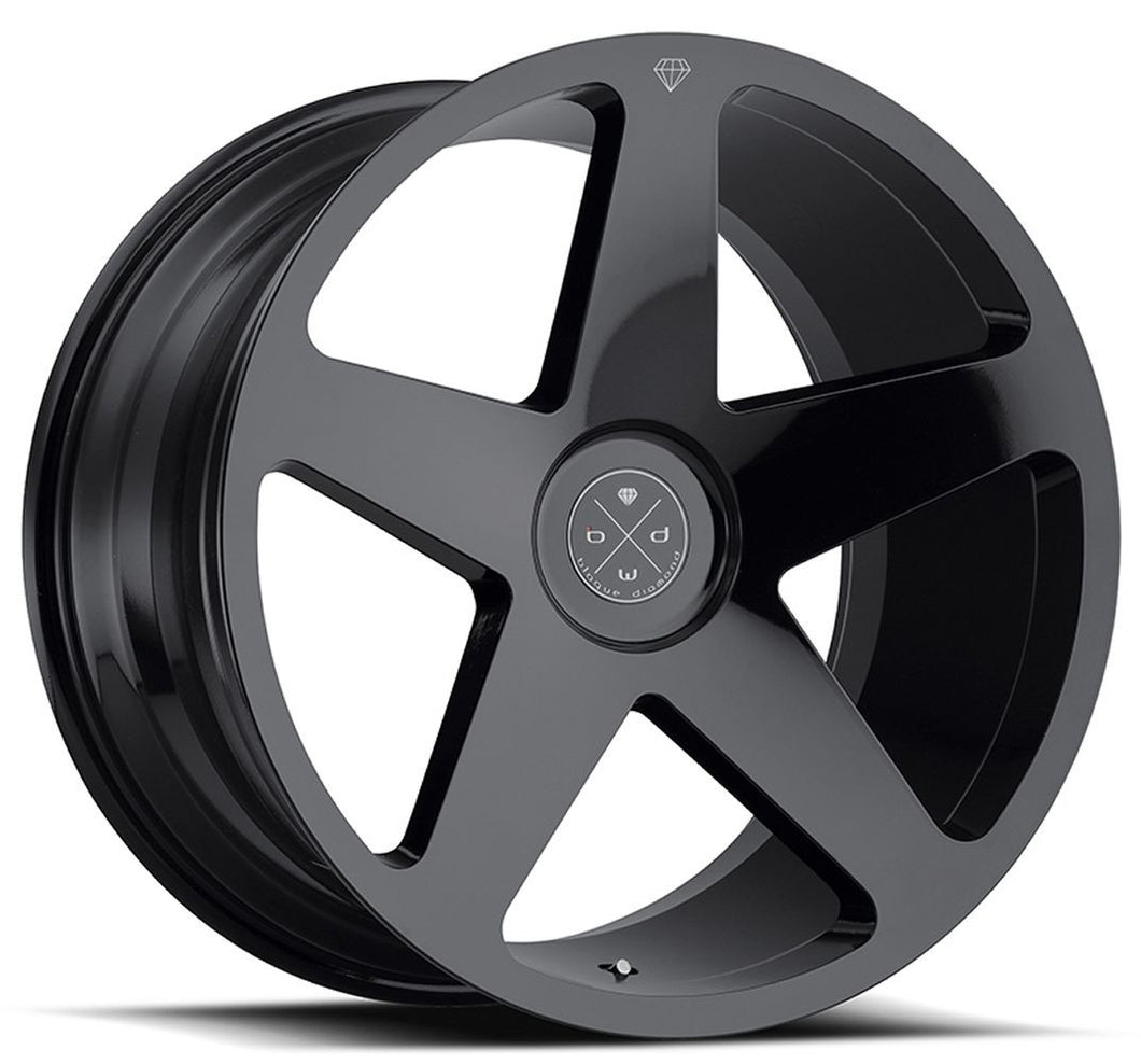 Staggered full Set - (2) 24x9 Blaque Diamond BD-15 Gloss Black (2) 24x10 Blaque Diamond BD-15 Gloss Black