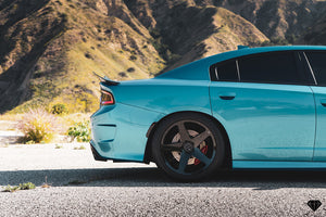 Staggered full Set - (2) 24x9 Blaque Diamond BD-15 Gloss Black (2) 24x10 Blaque Diamond BD-15 Gloss Black