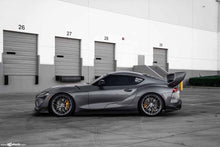 20x10.5 Avant Garde M520R Dark Graphite Metallic