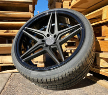 22x10.5 Blaque Diamond BD-8 Matte Black w/Gloss Lip