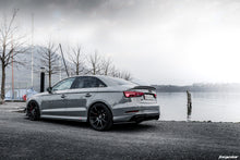 20x10.5 Forgestar CF10 Gloss Gunmetal