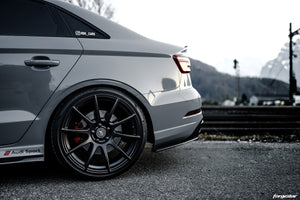 20x10.5 Forgestar CF10 Gloss Gunmetal