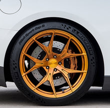 Staggered Full Set - 20x10 Rohana RFX5 Gloss Gold (Cross Forged) 5x4.5/114.3 22mm (2) | 20x12 Rohana RFX5 Gloss Gold (Cross Forged) (Deep Concave) 5x4.5/114.3 22mm (2)