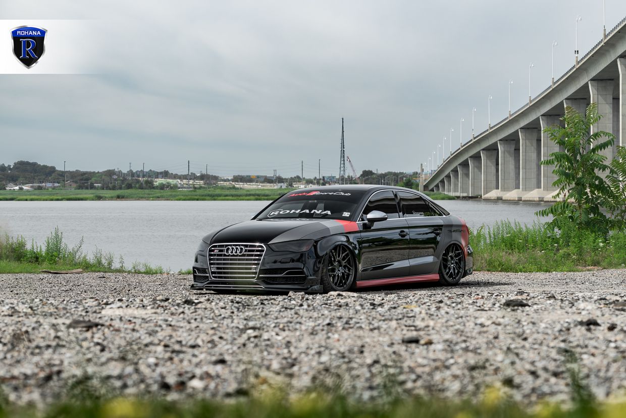 Rohana RFX7 Gloss Black on Audi S3