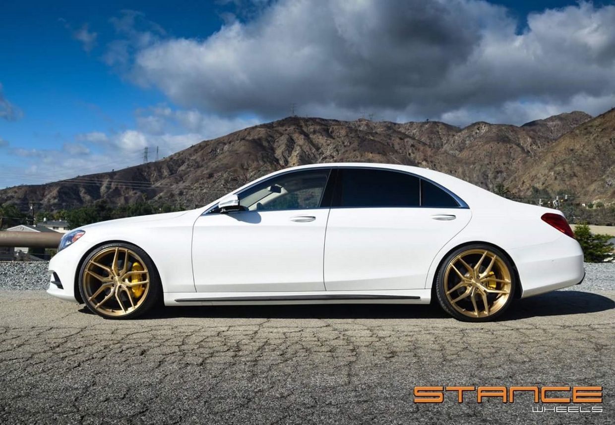 Stance SF03 on Benz S550