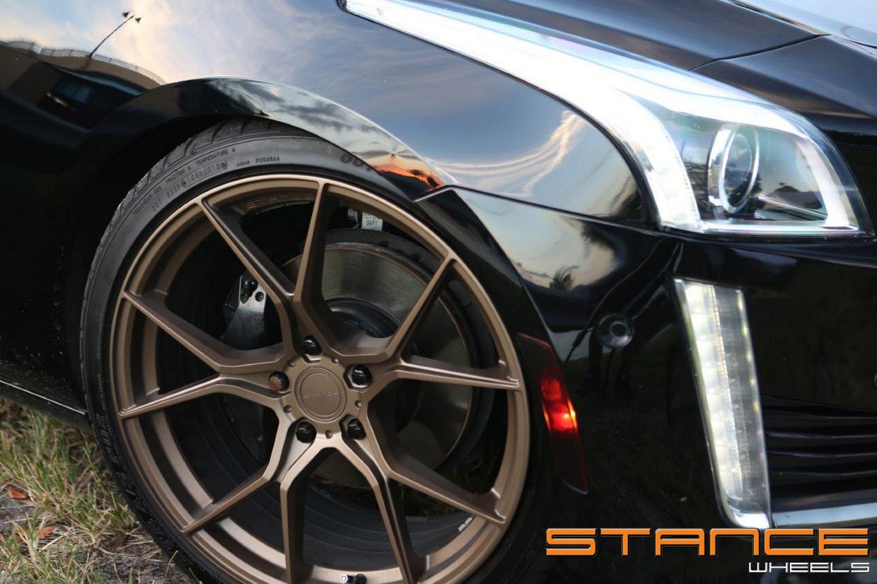 Stance SF07 on Cadillac CTS