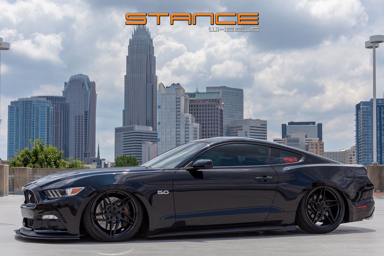 Stance SF04 on Ford Mustang GT